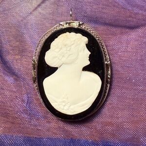Antique 14k Gold Cameo Brooch/Pendant Black Onyx Carved 1900s